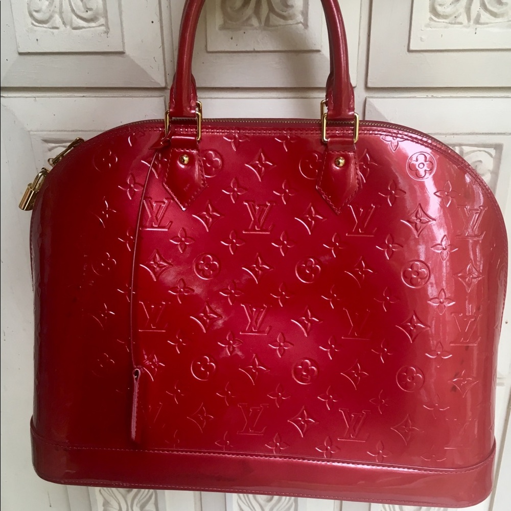 Louis Vuitton Vernis Alma